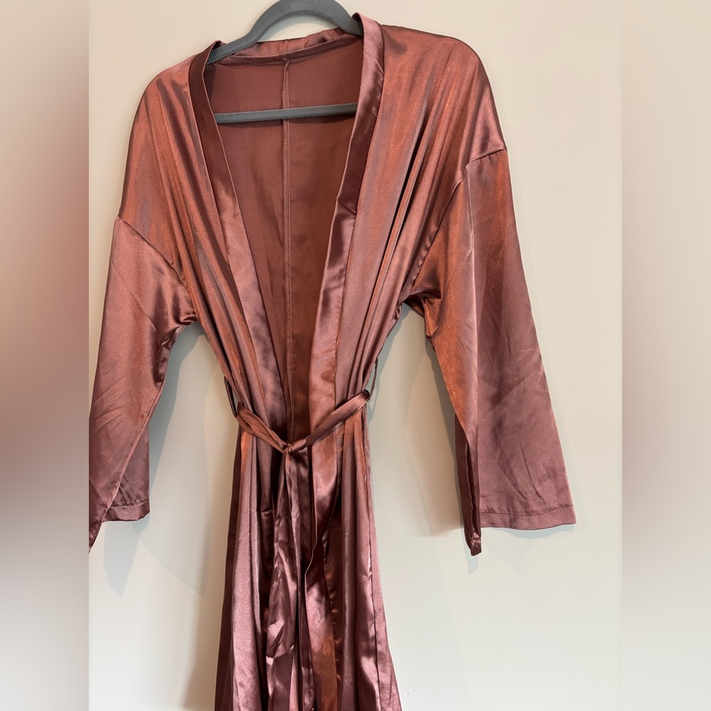 Satin Robe in Rose Gold